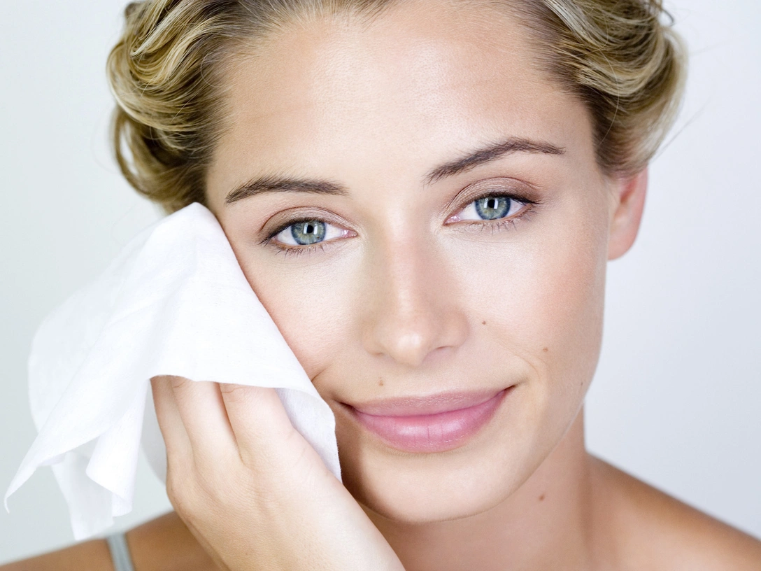 Что будет с кожей, если перестать за ней ухаживать | marieclaire.ru