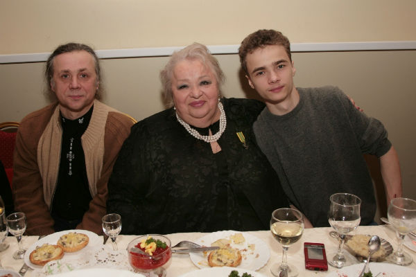 Наталья Крачковская очень любила внука и была в хороших отношениях с сыном