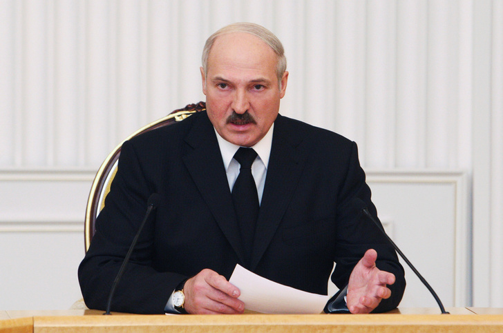 «Только я смогу защитить белорусов»: Лукашенко дал интервью российским СМИ