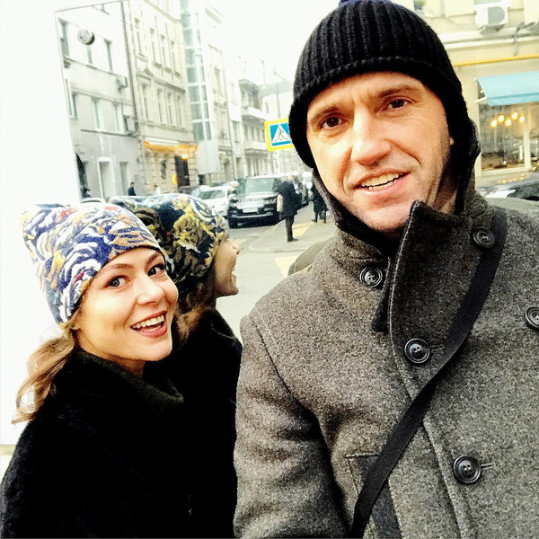 СМИ сообщают о беременности Лядовой от Вдовиченкова