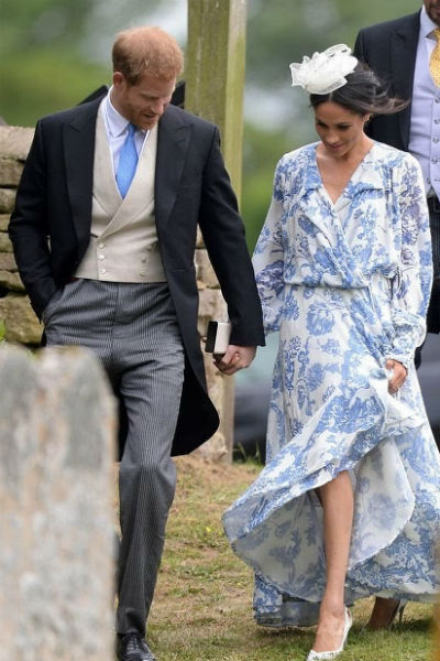 Принц Гарри трогательно держал супругу за руку на протяжении всего праздника