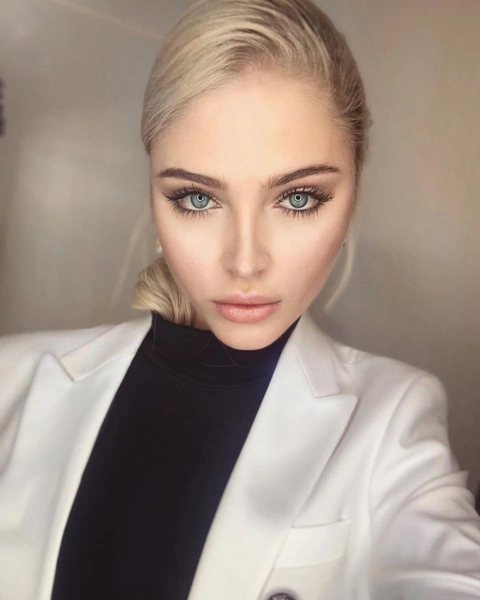 Алена Шишкова