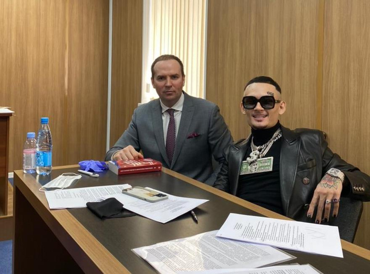 Деньги вперед: Моргенштерн подарил своему адвокату автомобиль за 14 миллионов рублей