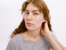 Падчерица Степана Меньщикова сделала операцию по коррекции груди в эфире телешоу