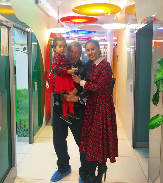 Звезда «Уральских пельменей» Илана Юрьева переживает за здоровье старшего ребенка