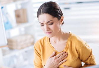 Стресс из-за работы по дому и еще 6 нетипичных причин инфаркта у женщин