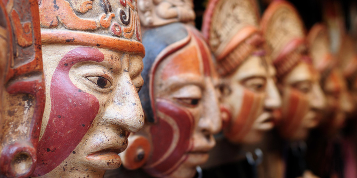 Тайны Пещеры полуночного ужаса: откуда в зубах участников жутких ритуалов майя синие нитки?