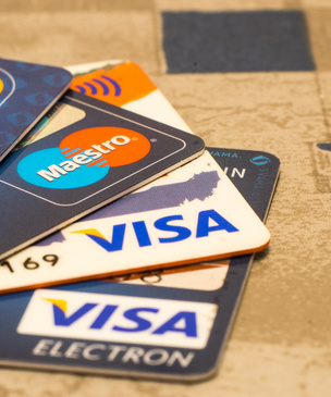 До какого числа работают карты Visa и MasterCard с Россией?