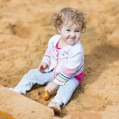 Игры в песочнице: как сделать их полезными для ребенка