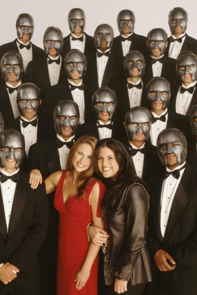 В 2003 –м Моника обеспечила рейтинг реалити-шоу Mr.Personality на телеканале «Фокс»: помогала девушкам выбрать мужчину из числа участников программы, лица которых скрывали маски