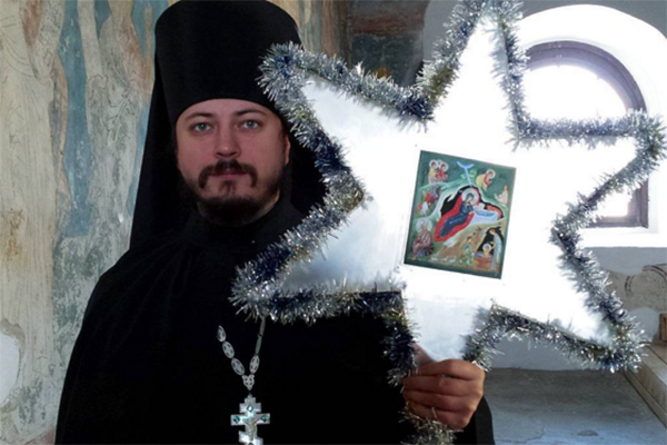 Иеромонах Фотий поздравил подписчиков микроблога с Рождеством