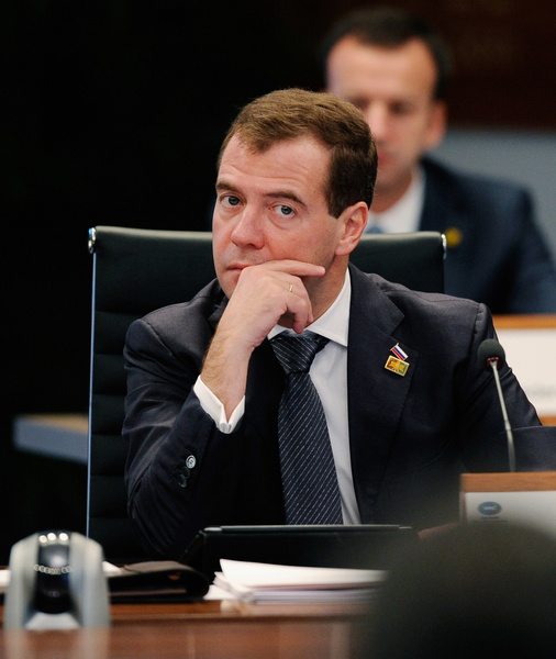«Это реальная угроза для каждого из нас»: Дмитрий Медведев обратился к россиянам в связи с пандемией коронавируса