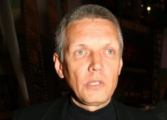 Галибин вспомнил, как его переозвучил Безруков: «Для меня это неприемлемо. И, разумеется, неприятно»
