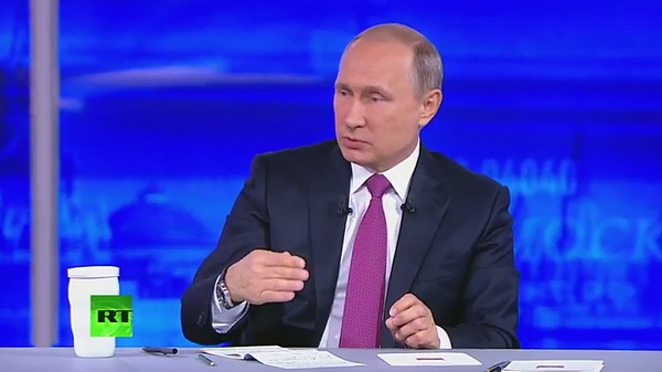 Традиционное общение Владимира Путина с россиянами продолжалось около четырех часов