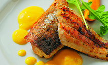 Рыба с арахисовым соусом