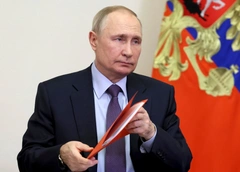 Владимир Путин: «Угроза ядерной войны нарастает, чего греха таить»