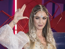 Ольга Бузова высмеяла жену Дмитрия Тарасова