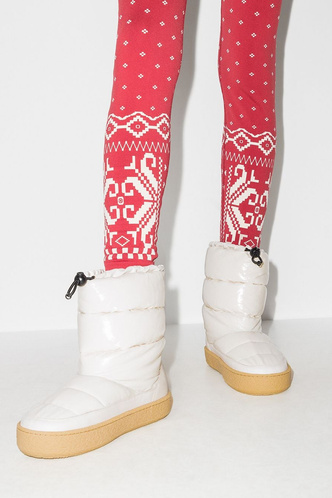 Самая модная обувь для зимы 2021/22: полный гид по ботинкам, дутикам и сапогам