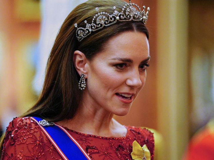 Сокровища Виндзоров: какую тиару Кейт Миддлтон наденет на коронацию Карла III