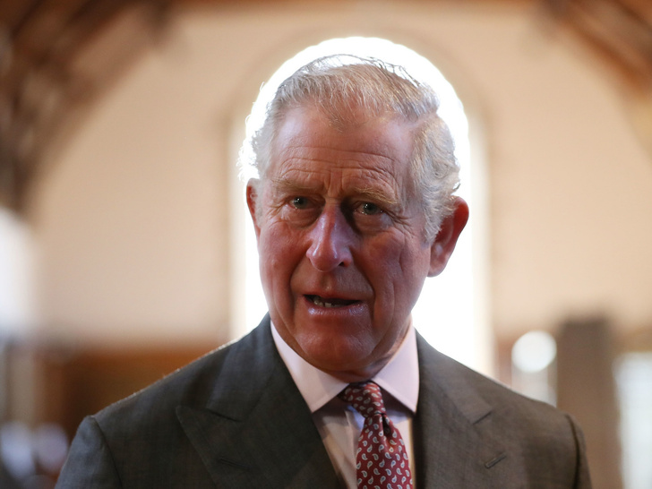 Почему принцу Чарльзу, возможно, придется уступить Уильяму престол (и кто в этом виноват)