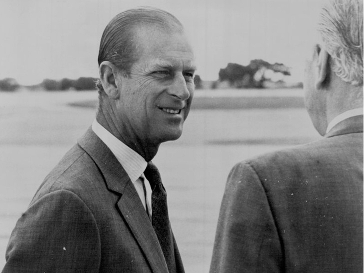 Назад к корням: как прошел первый визит принца Филиппа в СССР