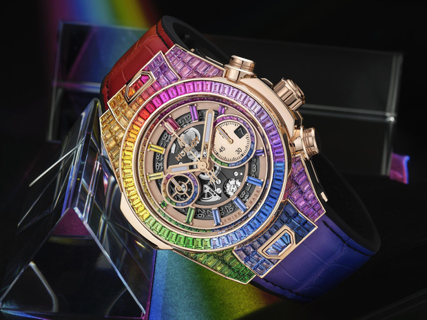 Фото №1 - Радужная новинка: Hublot представил часы Big Bang Unico Full Baguette Rainbow