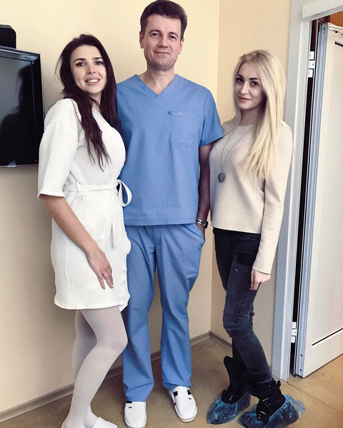 Элла Суханова легла под нож хирурга ради шикарного бюста