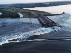 Видео разрушений Каховской ГЭС: что известно на данный момент