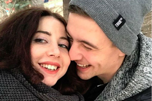 Олеся Лисовская с мужем | Источник: Instagram (запрещенная в России экстремистская организация)