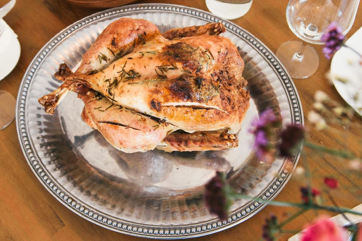 Как приготовить курицу в духовке: 15 лучших рецептов - Лайфхакер