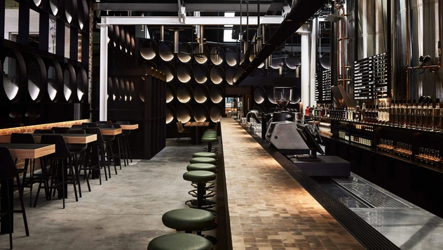 Бар при пивоварне Deeds Brewing в Мельбурне