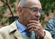 Андрей Кончаловский о дочери: «Ее самочувствие потихоньку идет к лучшему»
