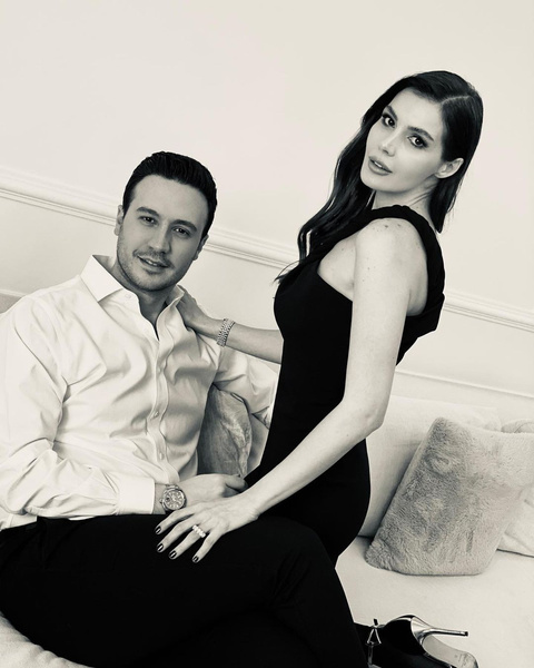 Как выглядят жены самых красивых турецких актеров