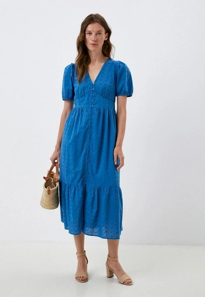 Платье SelaЦена: 4 499 руб.Где купить: lamoda.ru