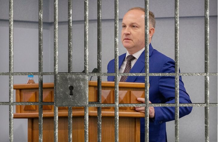Экс-мэру Владивостока дали 16,5 лет за взятки: главные новости 18 января одной строкой
