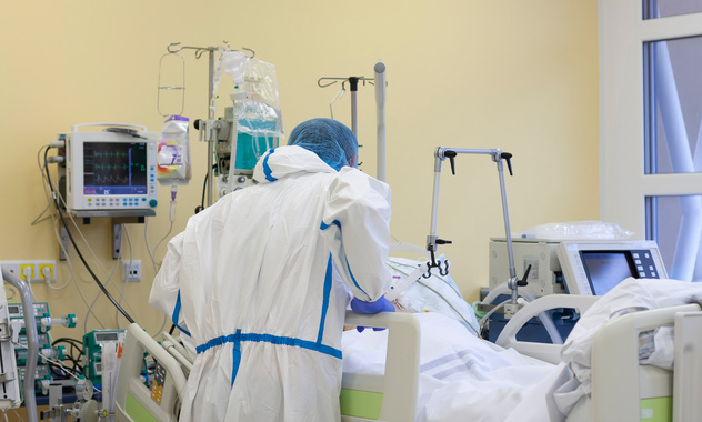 В больнице Семашко спасли беременную с COVID-19, которая провела на ИВЛ 28 дней