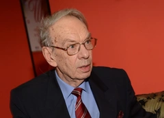 Павел Астахов: «Вдова и дочь Баталова живут на последние гроши, помогает им только Михалков»