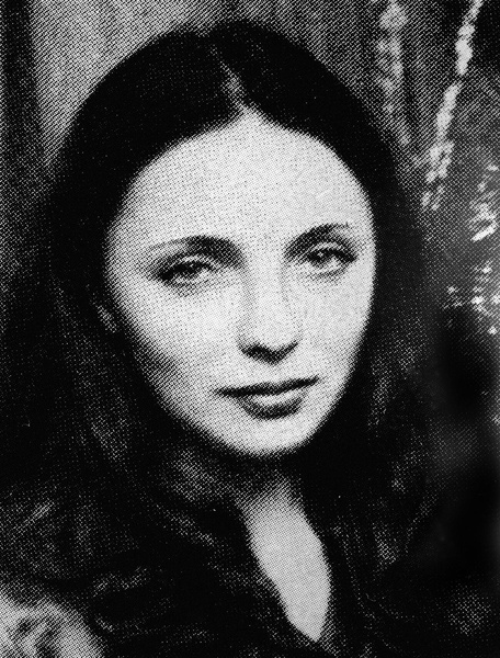 Выжила после падения самолета и трех дней в тайге рядом с погибшими: чудо Ларисы Савицкой