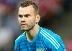 Игорь Акинфеев снялся в постельной сцене с женой