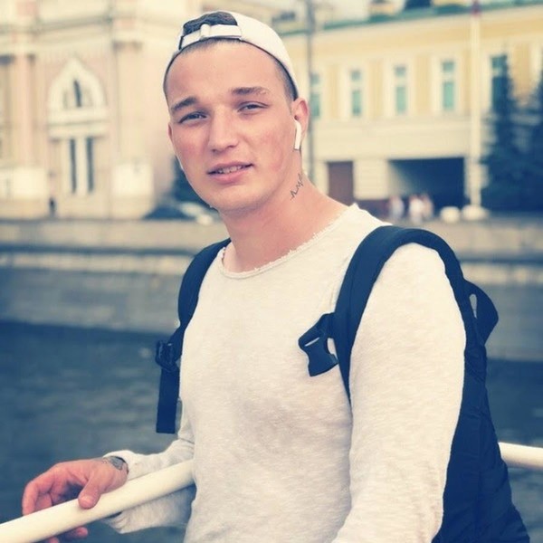 Суд вынес приговор блогеру Эдварду Билу, виновному в ДТП в центре Москвы