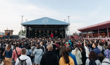 Сурганова, Markul, Билан — кто еще выступит на Roof Fest в Петербурге