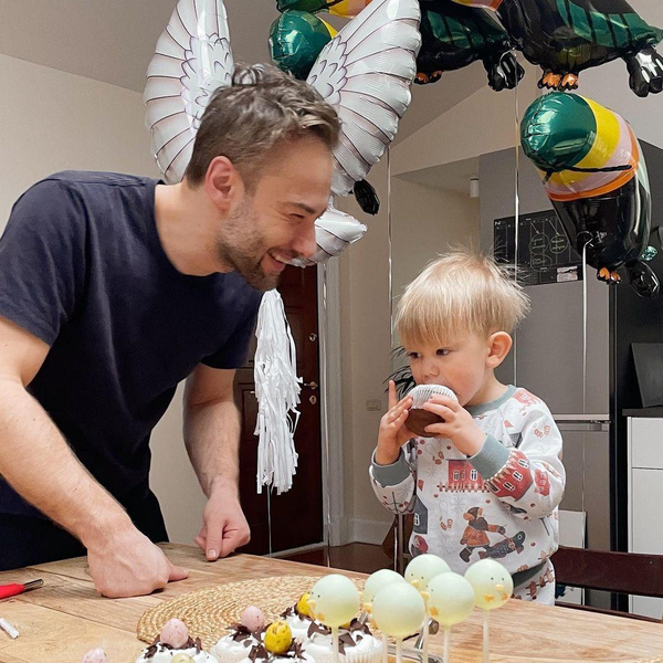 Дмитрий Шепелев впервые показал младшего сына и трогательно поздравил его с днем рождения