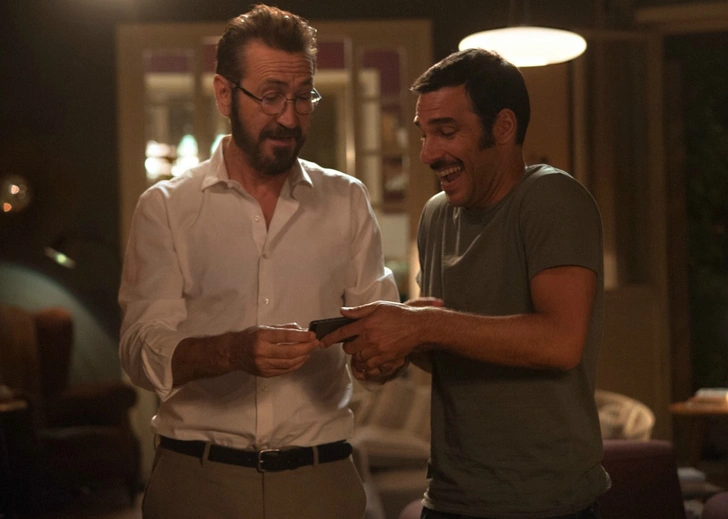 Кадр из кинофильма «Идеальные незнакомцы», 2015