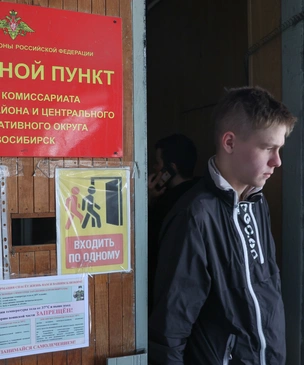 Как вручается повестка и что делать дальше