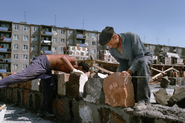 Как строились и заселялись хрущевки в СССР (много фото)