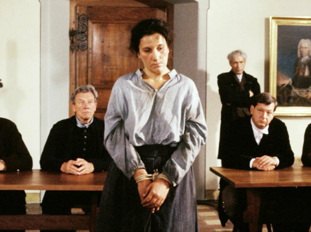 Кадр из фильма «Анна Гельди — последняя ведьма», 1991 год | marieclaire.ru