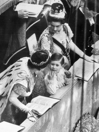 Новый король — новые правила: почему Чарльз может нарушить коронационные традиции, которым уже 900 лет