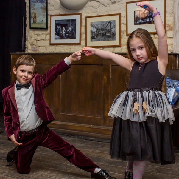 «Невестка» Елены Ваенги стала звездой Интернета | www.starhit.ru