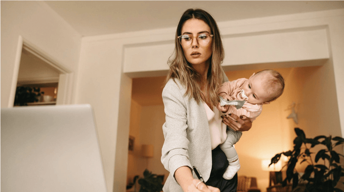 Родительское выгорание в эпоху удаленной работы: как его распознать и что с этим делать