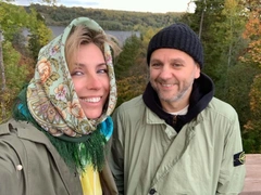 51-летняя Светлана Бондарчук поздравила своего возлюбленного Сергея Харченко с 46-летием